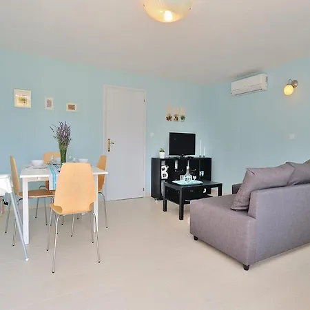 Levante Apartman Vrsi