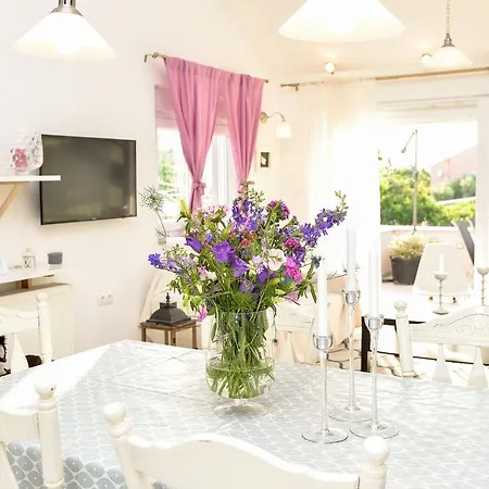 Levante Apartman Vrsi